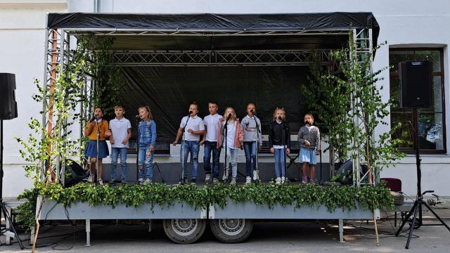 "AmArillis" koncertā "Uz Rīgu caur Liteni"